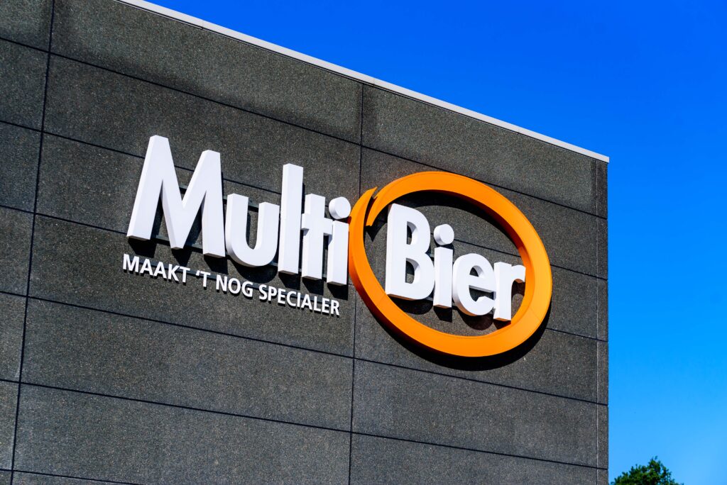 Multi Bier pand met logo