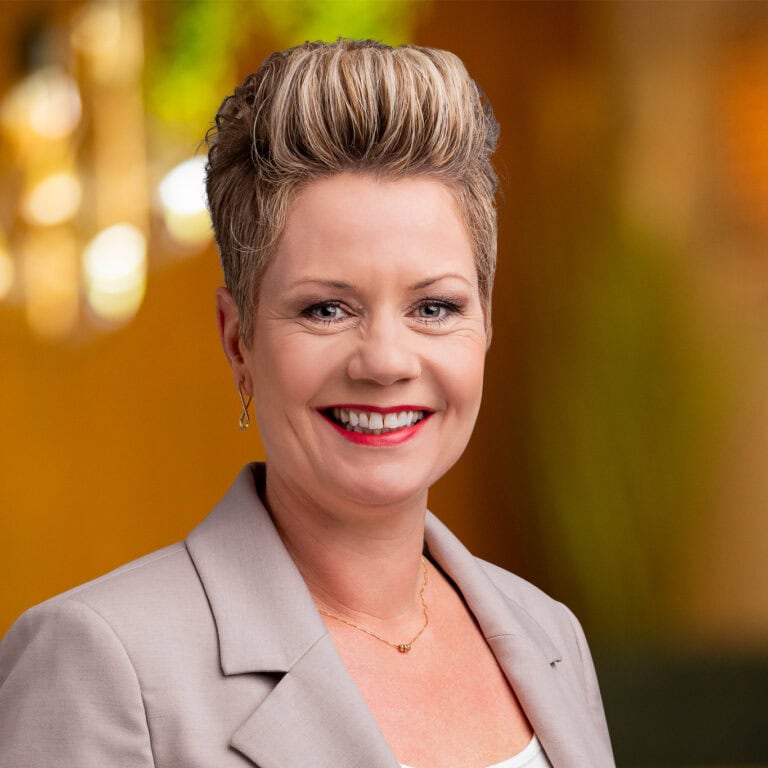 Sandra Beekmans, Medewerker Multi Bier